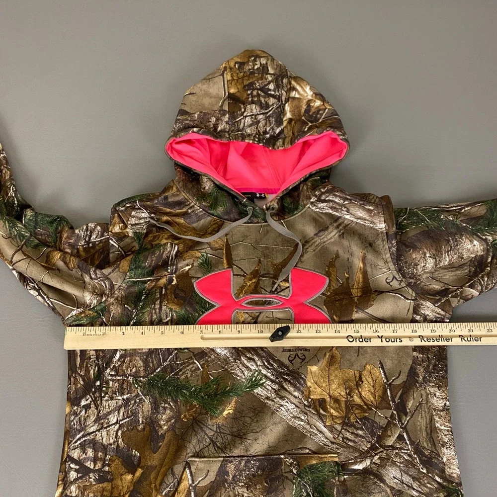 Under Armour Realtree Camo Hoodie Women's Size Medium Pink Green Logo‎ Loose Fit